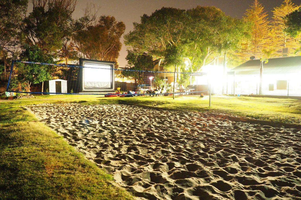Backpackers Inn On The Beach Byron Bay Exterior photo